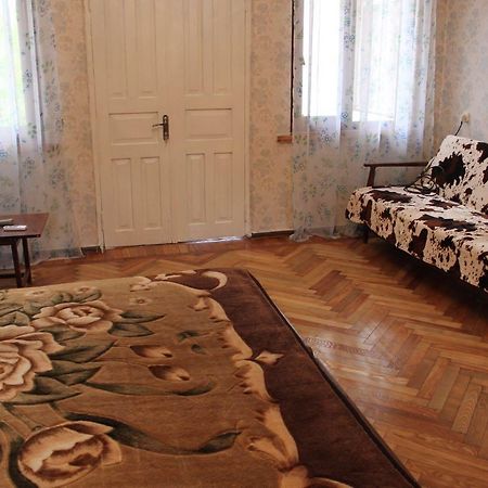 Vacation Home U Keshi Sukhumi Exterior photo